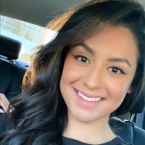 Meet your Posher, Liz